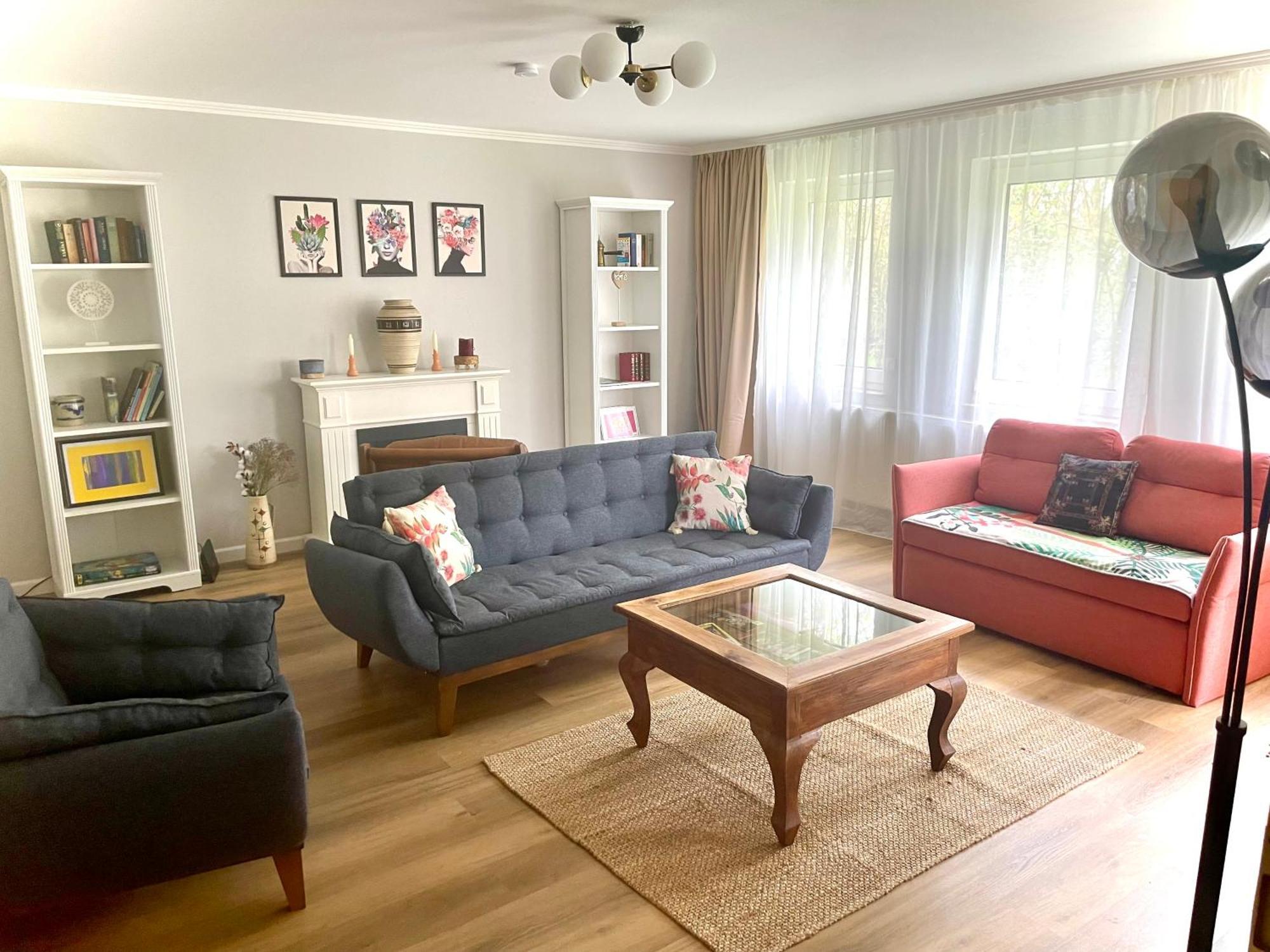 Apartment By The Park, For Bike Lovers Alsfeld Buitenkant foto